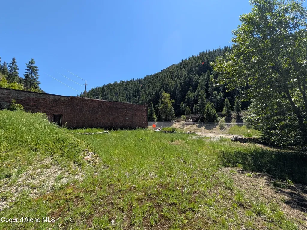 6515 Burke Road Wallace ID 83873