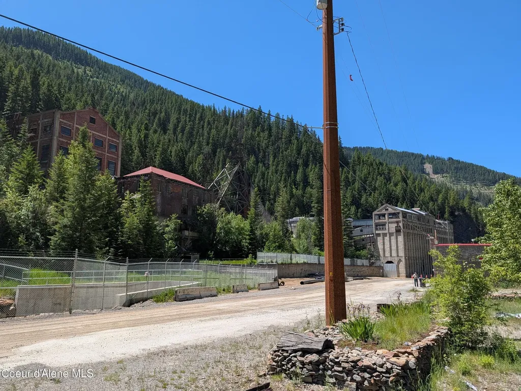 6515 Burke Road Wallace ID 83873