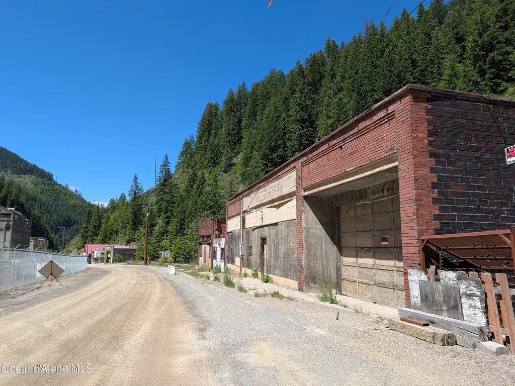 6515 Burke Road Wallace ID 83873