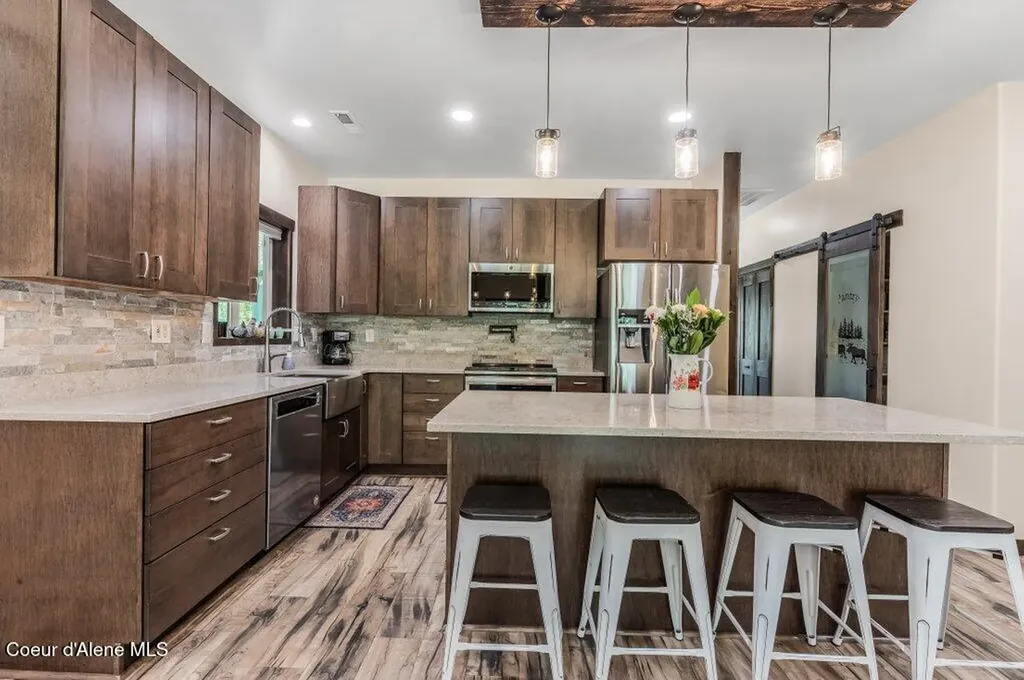 5525 W Coeur Dalene Drive Spirit Lake ID 83869