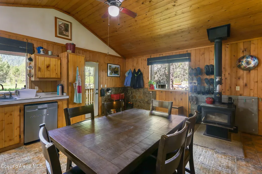 3446 Lw Quartz Creek Road Priest River ID 83856
