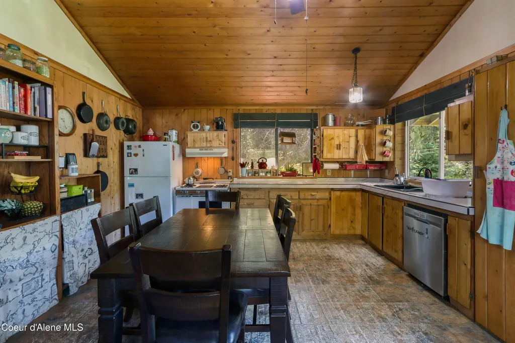 3446 Lw Quartz Creek Road Priest River ID 83856
