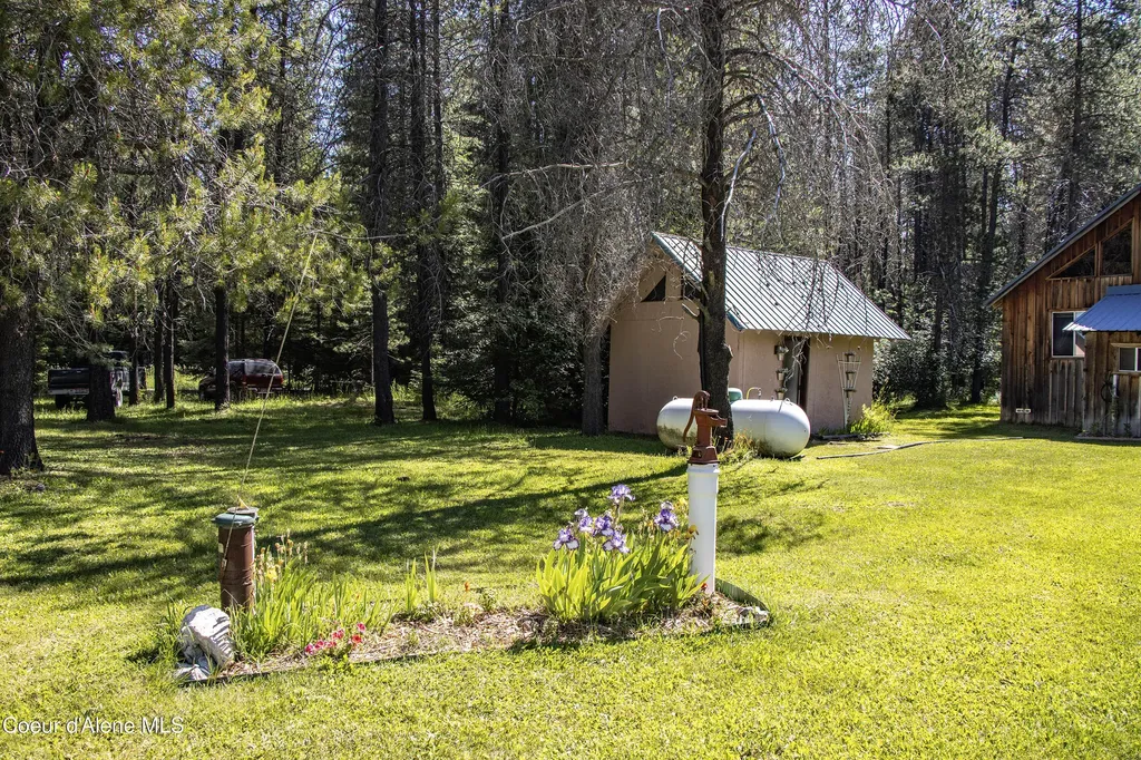3446 Lw Quartz Creek Road Priest River ID 83856