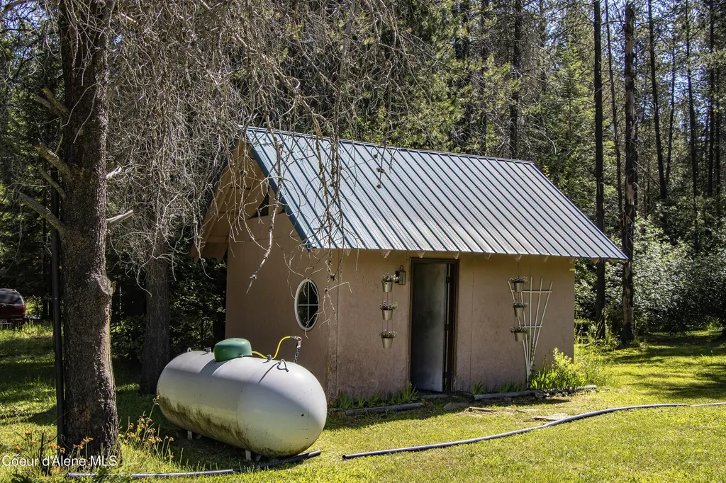 3446 Lw Quartz Creek Road Priest River ID 83856