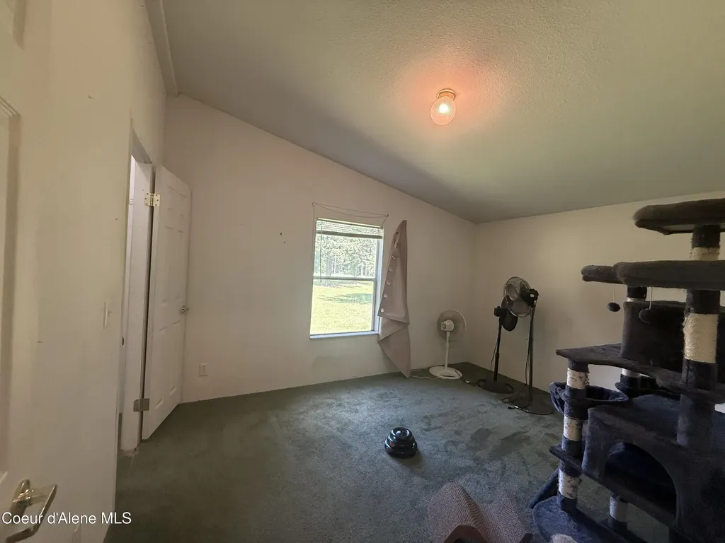 2 Rose Woods Lane Noxon MT 59853