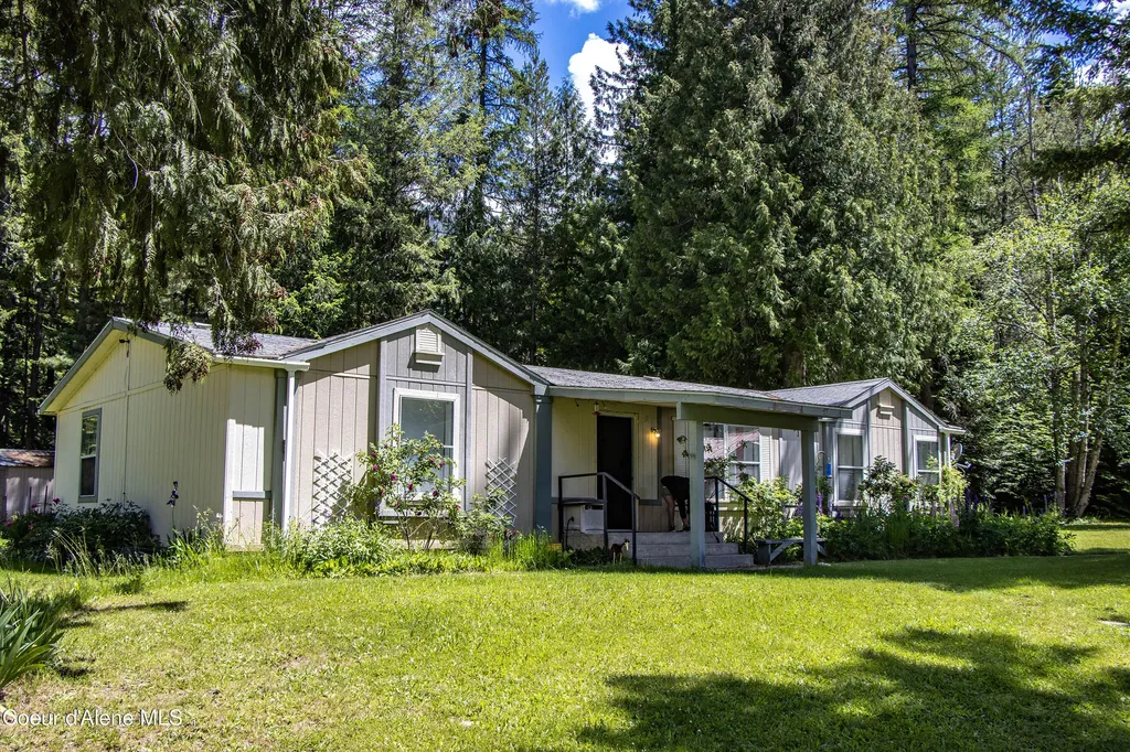 2 Rose Woods Lane Noxon MT 59853