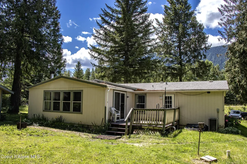 2 Rose Woods Lane Noxon MT 59853