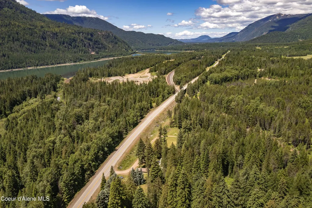 2 Rose Woods Lane Noxon MT 59853