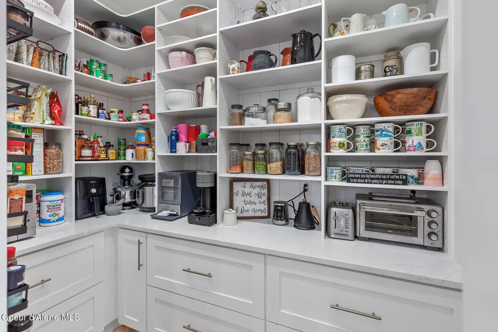 3757 N Carolwood Court Post Falls ID 83854