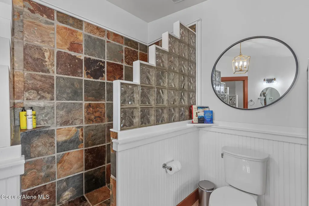 3757 N Carolwood Court Post Falls ID 83854