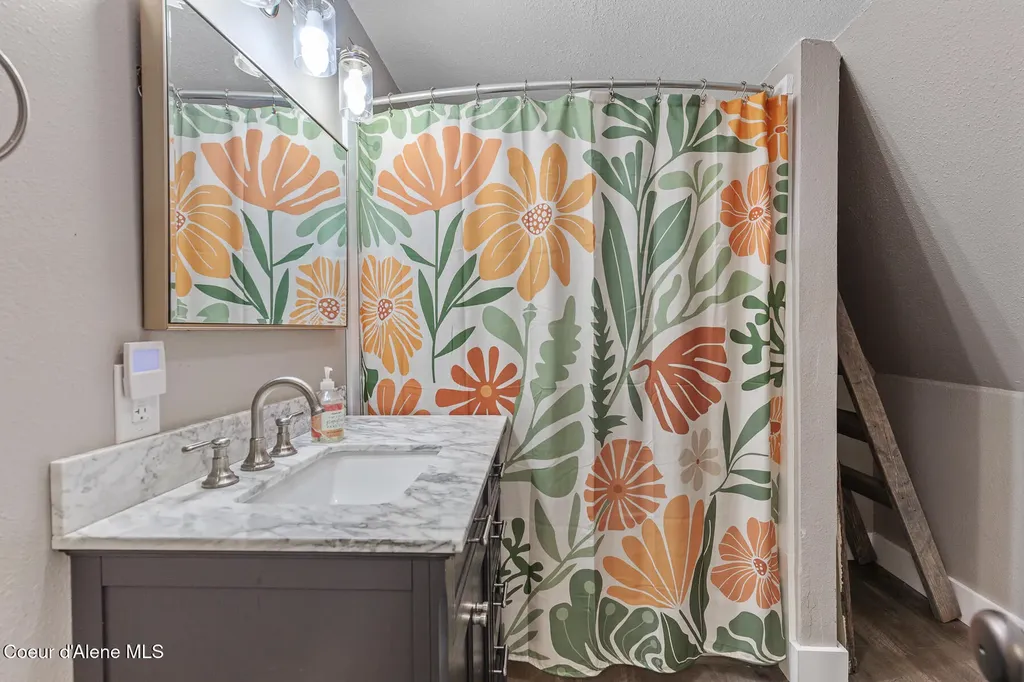 3757 N Carolwood Court Post Falls ID 83854