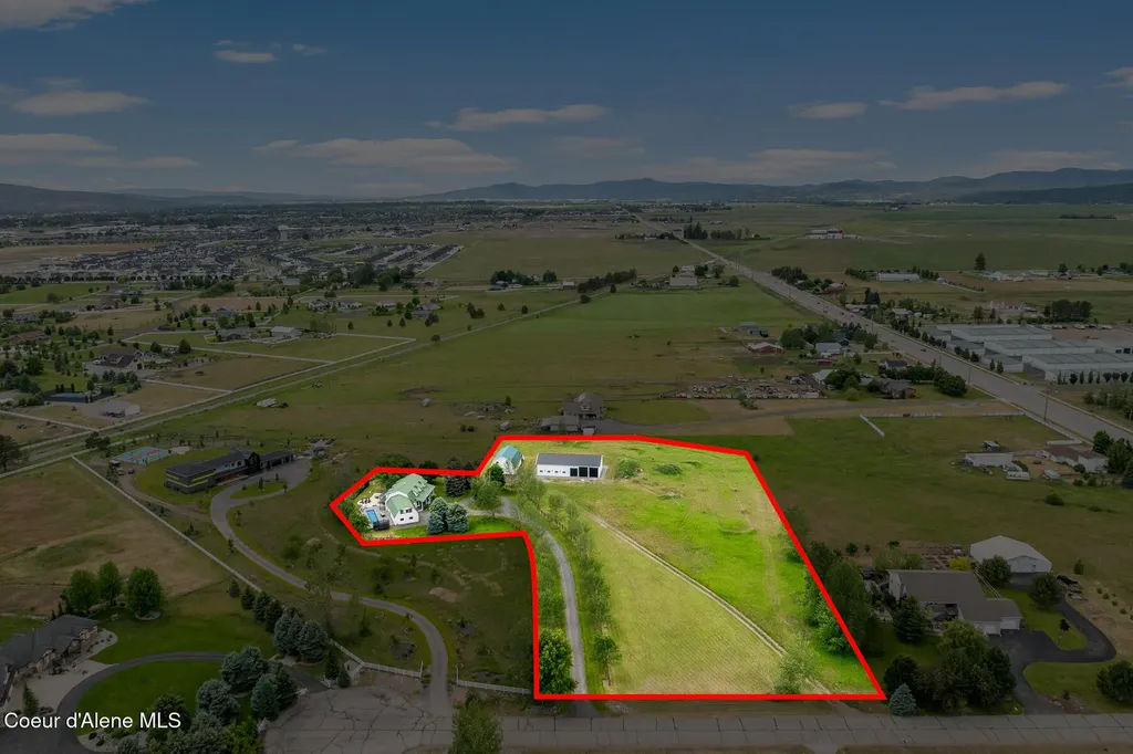 3757 N Carolwood Court Post Falls ID 83854