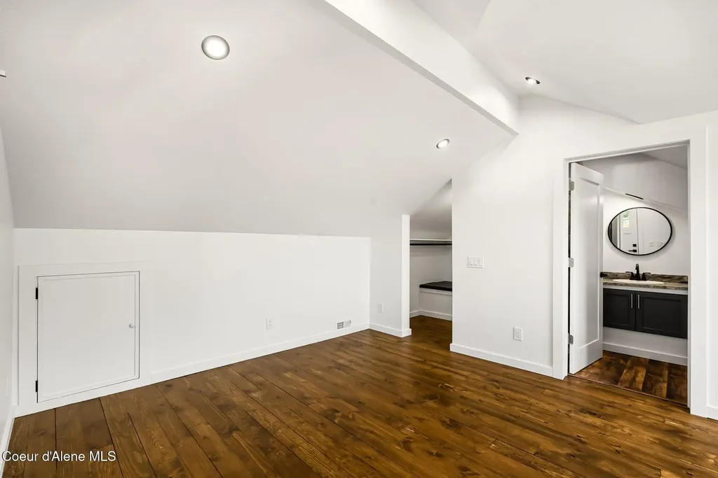 3120 Colburn Culver Road Sandpoint ID 83864