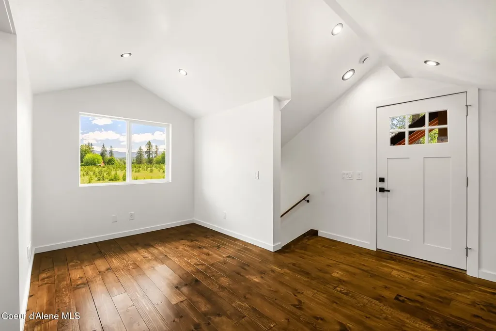 3120 Colburn Culver Road Sandpoint ID 83864