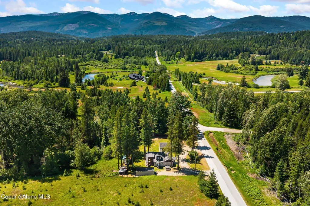 3120 Colburn Culver Road Sandpoint ID 83864