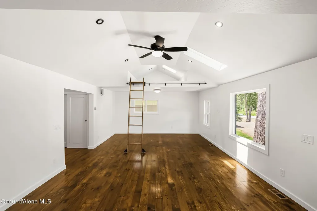 3120 Colburn Culver Road Sandpoint ID 83864