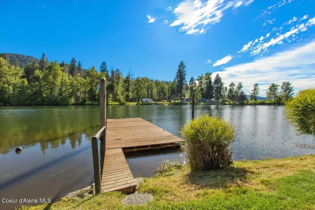 1600 Cottonwood Drive St. Maries ID 83861