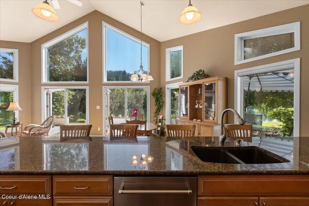 1600 Cottonwood Drive St. Maries ID 83861