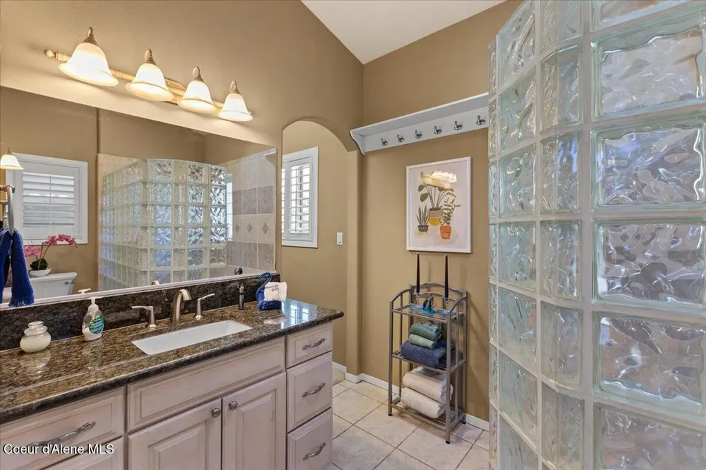 1600 Cottonwood Drive St. Maries ID 83861