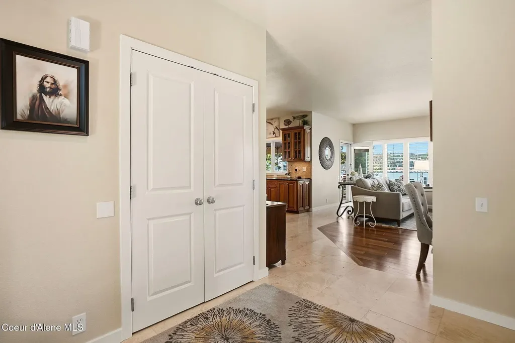 3839 E Bridgeview Drive Harrison ID 83833