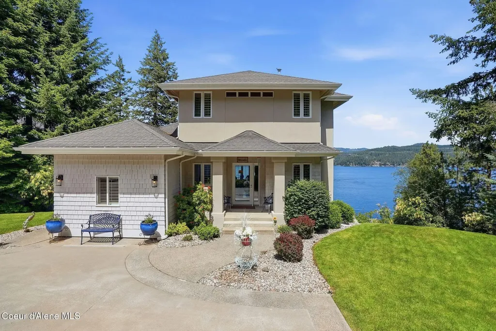 3839 E Bridgeview Drive Harrison ID 83833