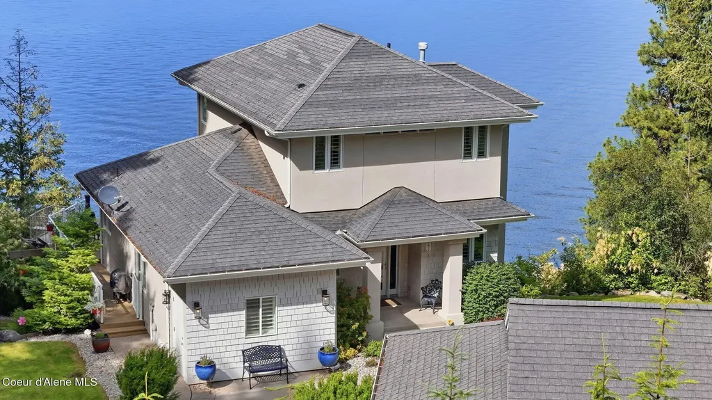 3839 E Bridgeview Drive Harrison ID 83833