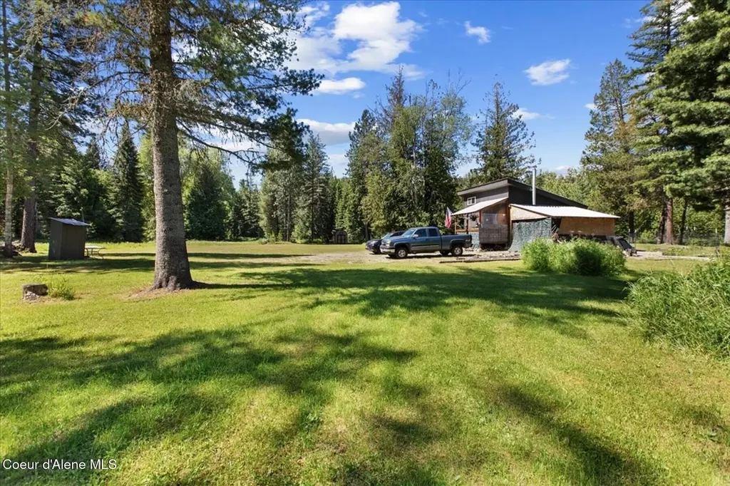 12 Hulett Hill Drive Sandpoint ID 83864