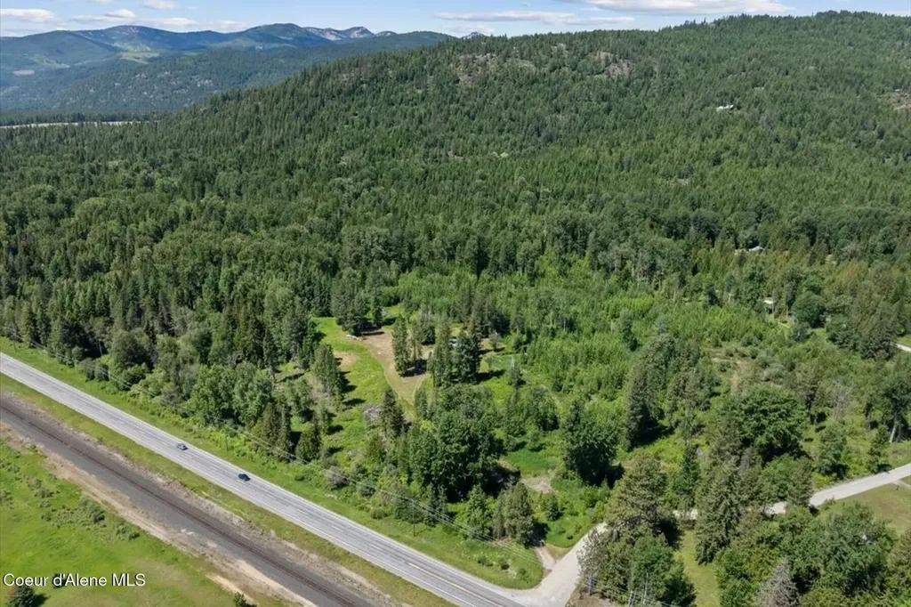 12 Hulett Hill Drive Sandpoint ID 83864