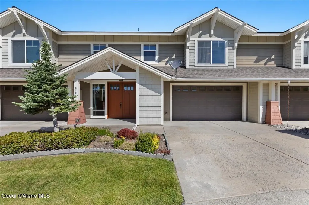 8786 N Avalanche Lane Hayden ID 83835