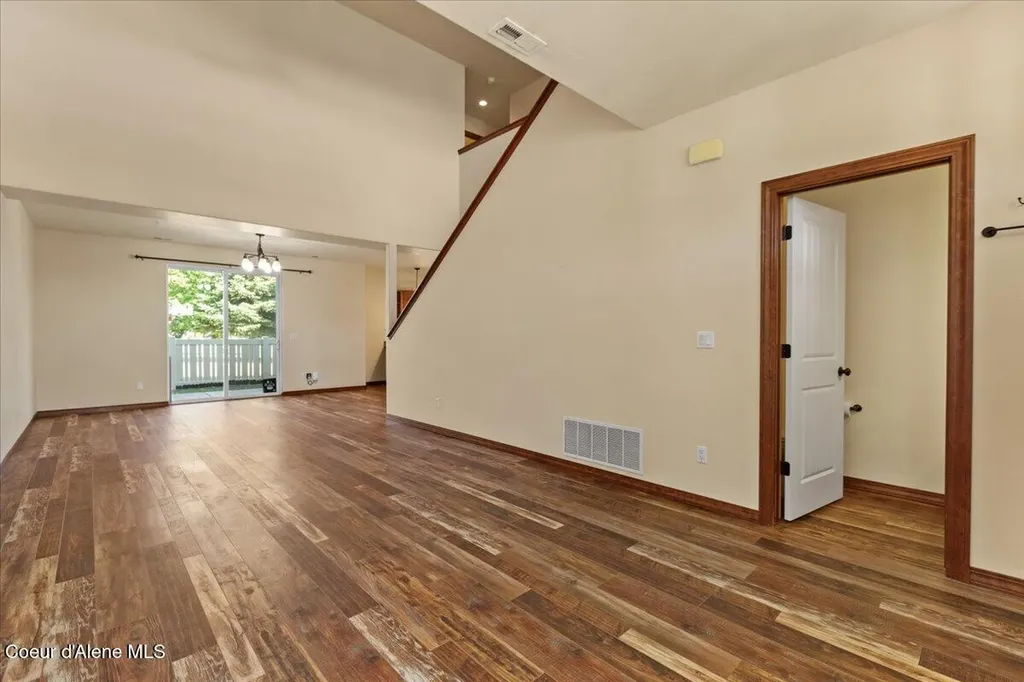 8786 N Avalanche Lane Hayden ID 83835