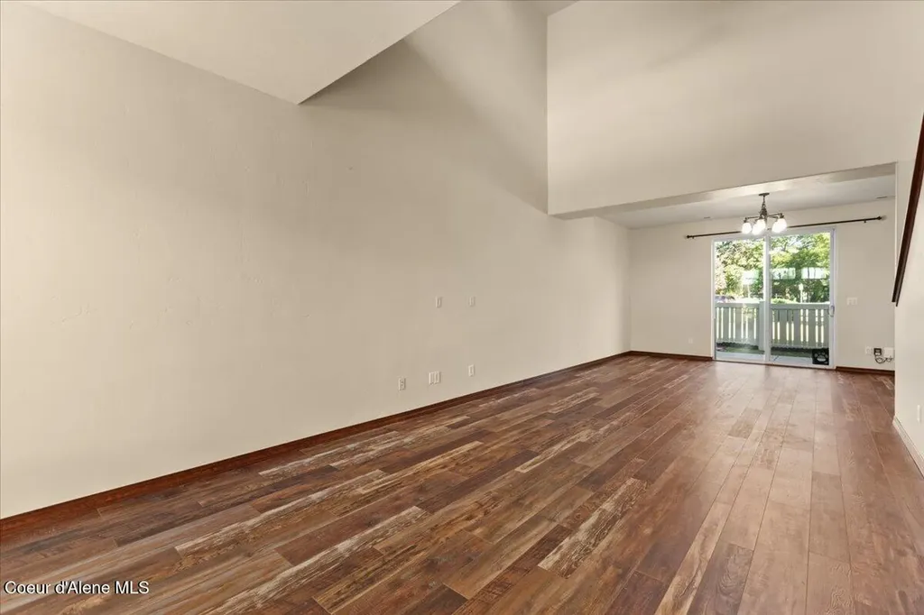 8786 N Avalanche Lane Hayden ID 83835