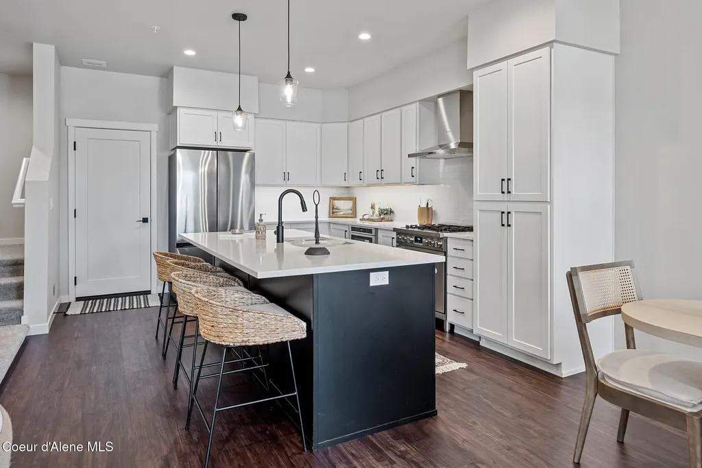 1046 E 4th Avenue Post Falls ID 83854