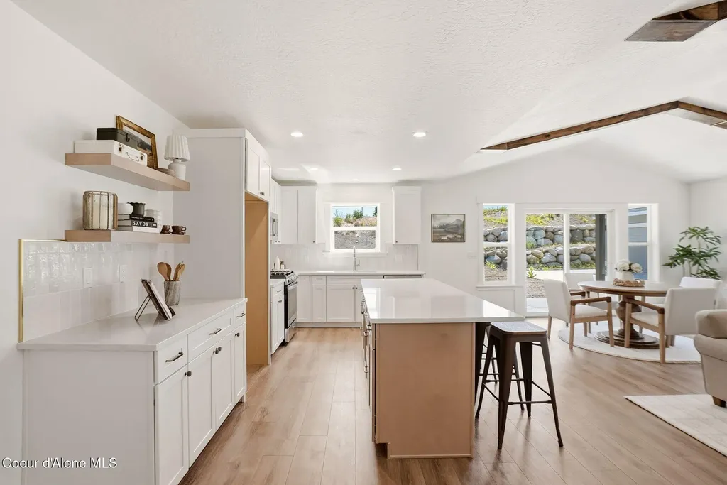 3476 N Blaze Loop Post Falls ID 83854