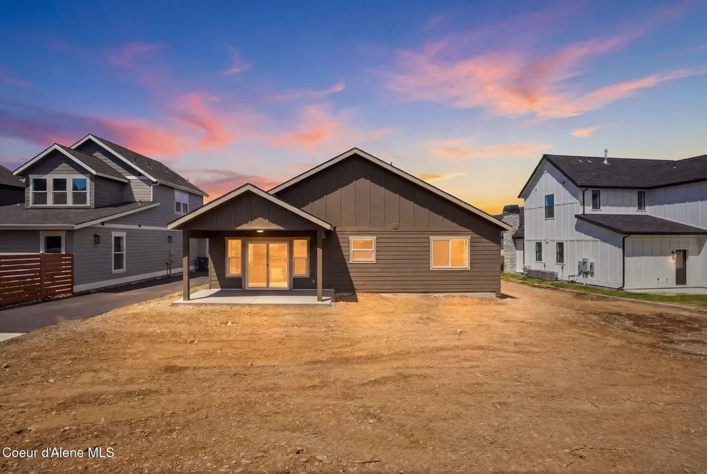 3476 N Blaze Loop Post Falls ID 83854