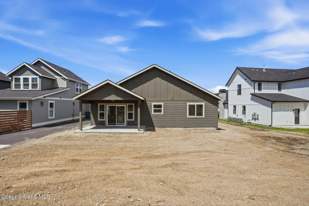 3476 N Blaze Loop Post Falls ID 83854