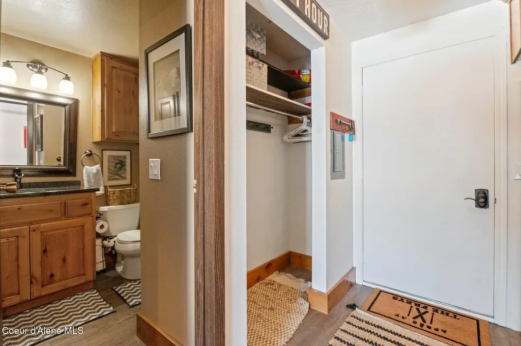 515 Northwest Passage Sandpoint ID 83864