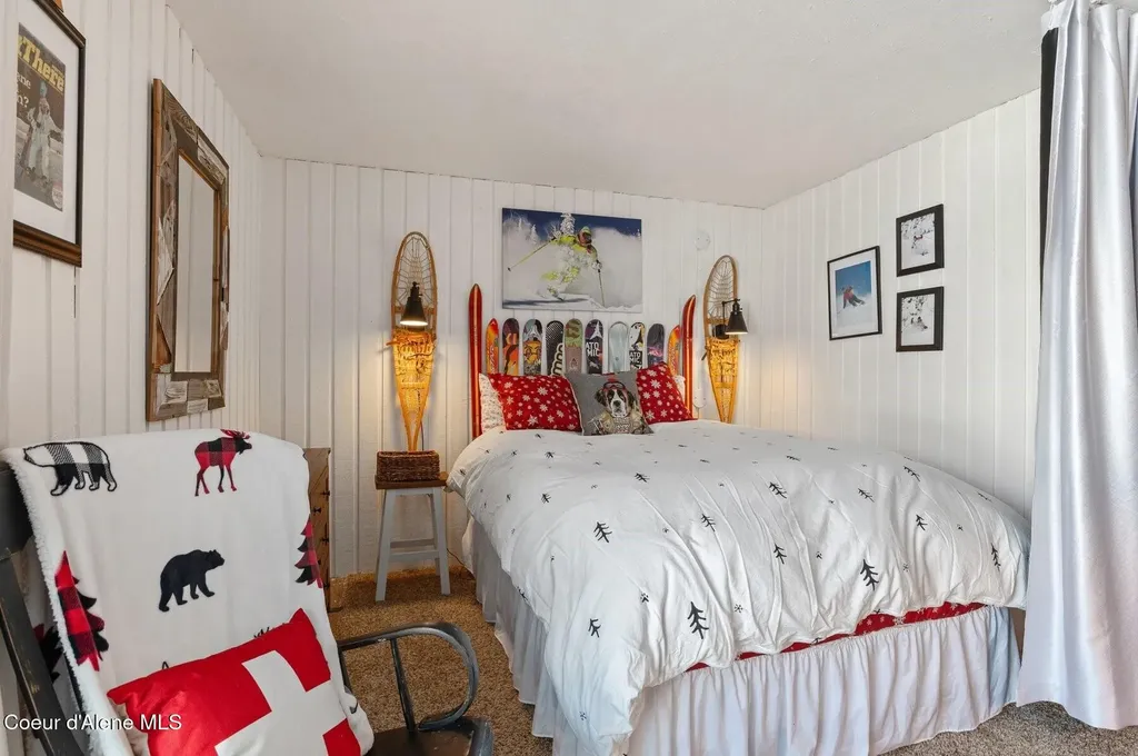 515 Northwest Passage Sandpoint ID 83864
