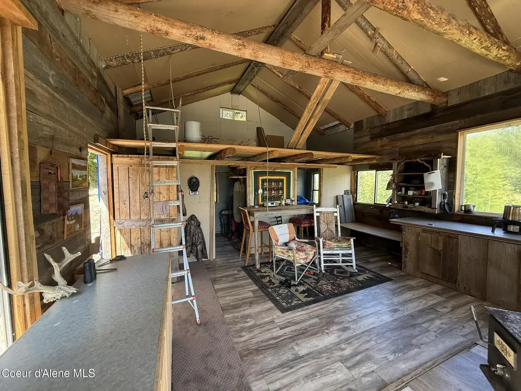2259 Upriver View Drive Fernwood ID 83830