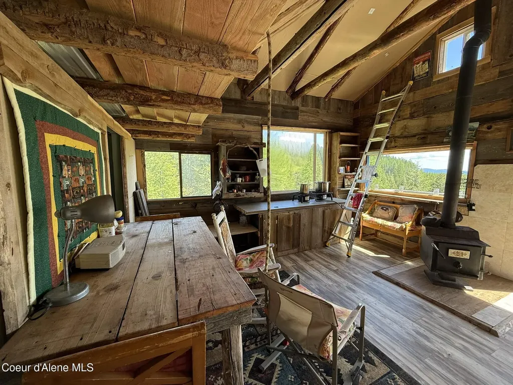 2259 Upriver View Drive Fernwood ID 83830