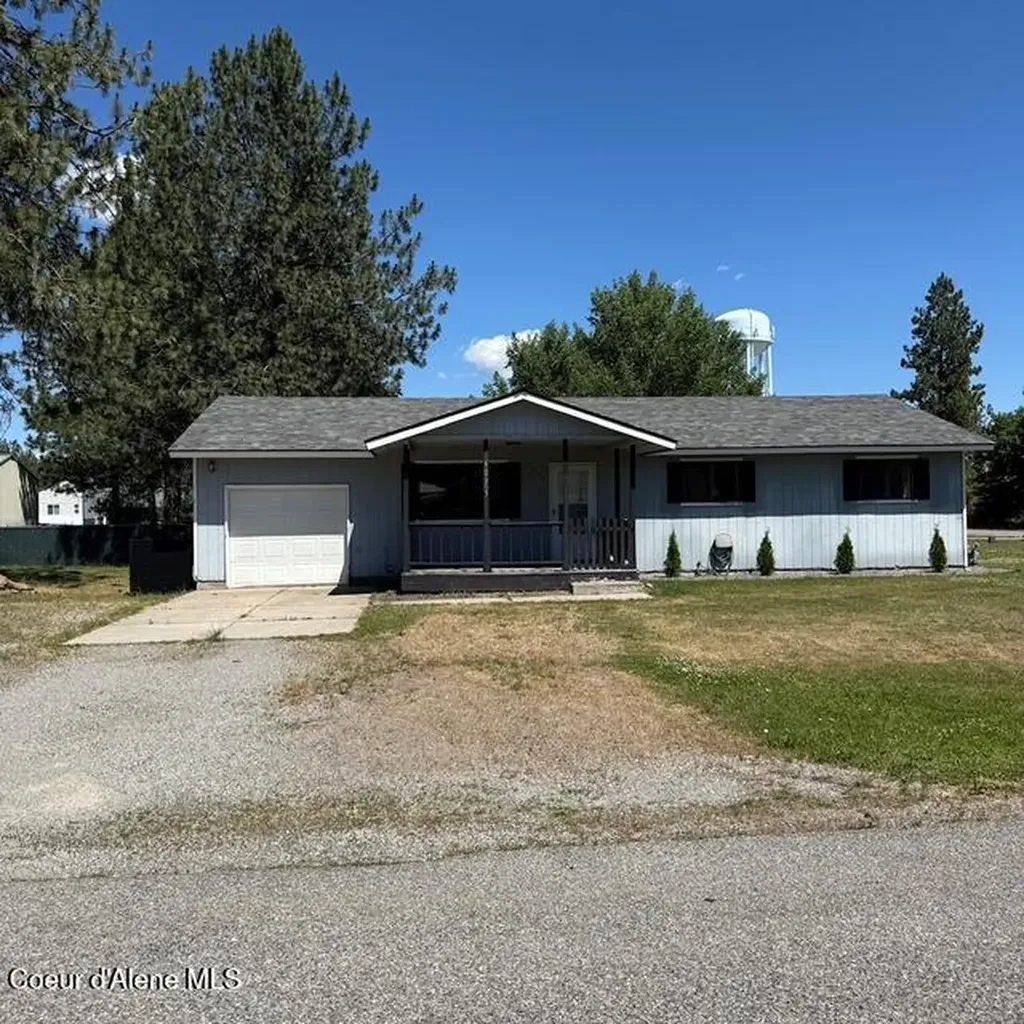 6075 E Bertsch Avenue Athol ID 83801