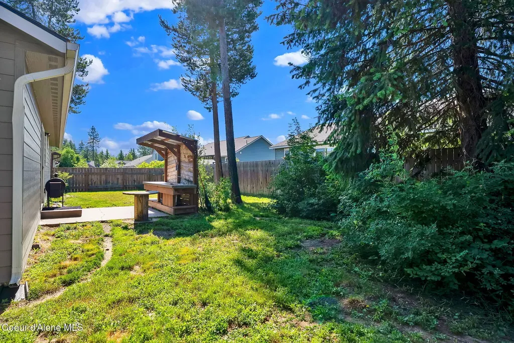 5802 W Joss Lane Spirit Lake ID 83869