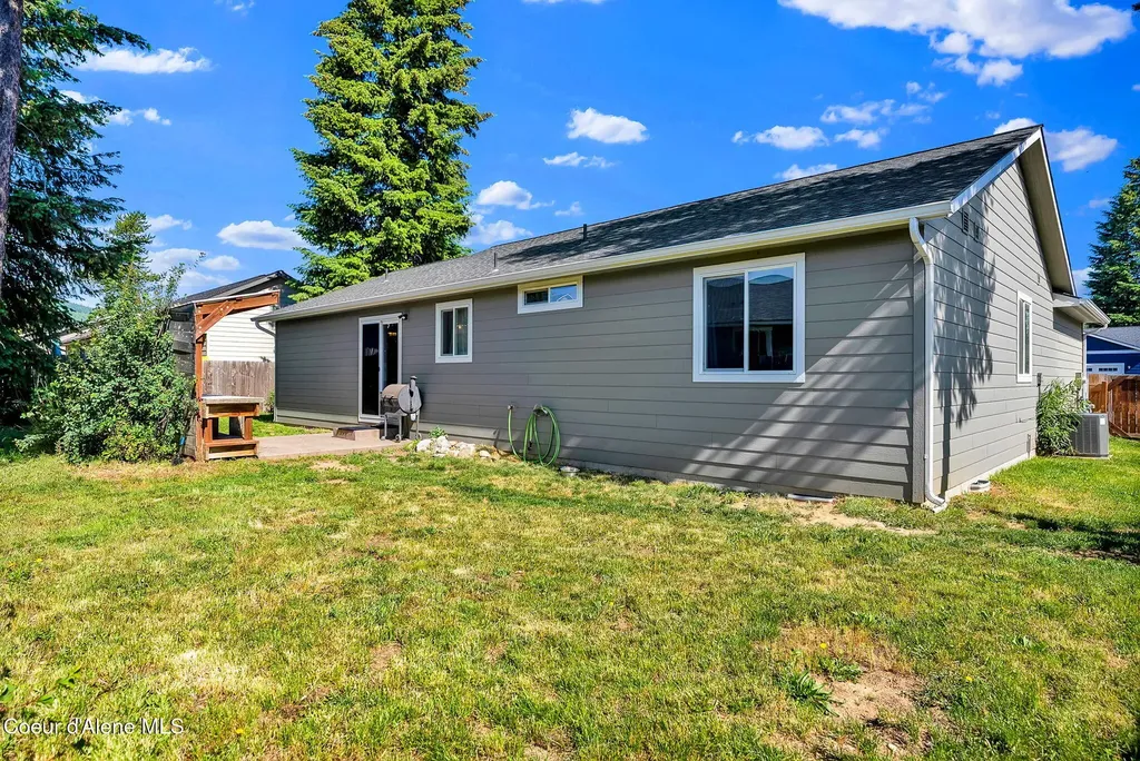 5802 W Joss Lane Spirit Lake ID 83869