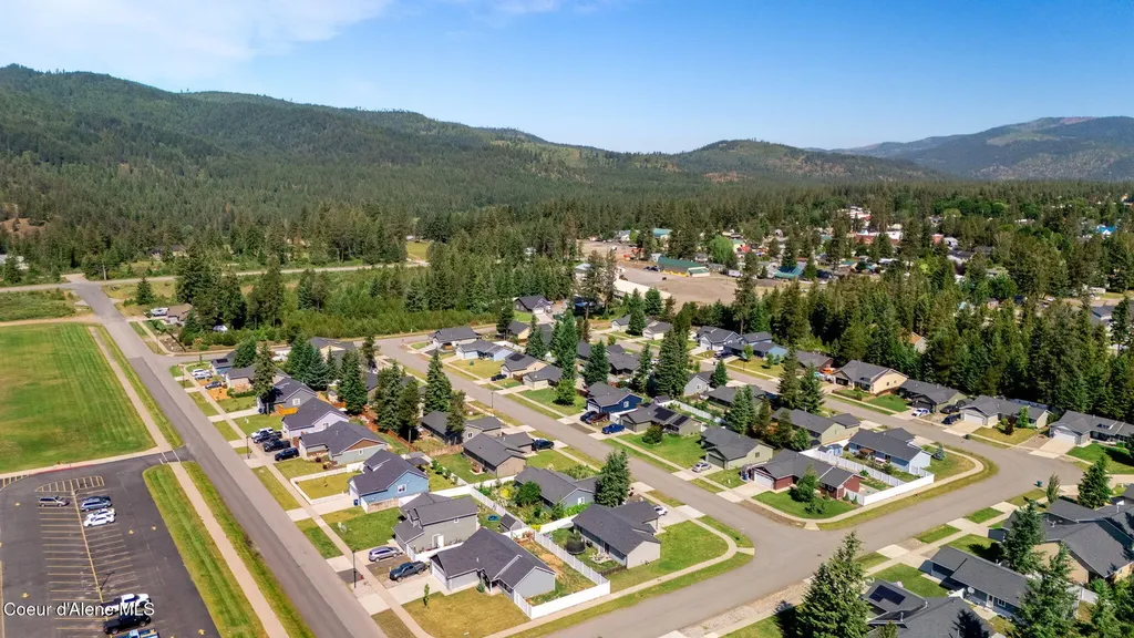 5802 W Joss Lane Spirit Lake ID 83869