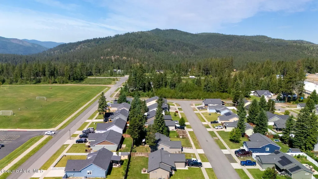 5802 W Joss Lane Spirit Lake ID 83869