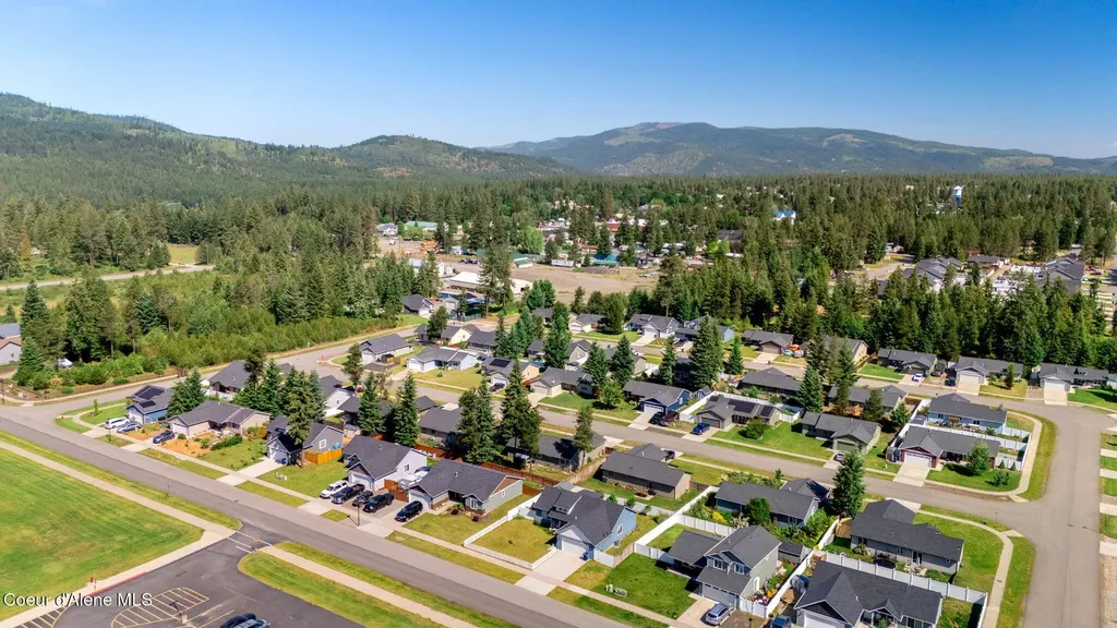 5802 W Joss Lane Spirit Lake ID 83869