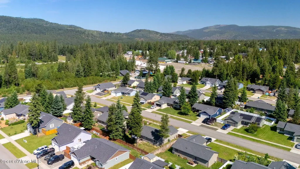 5802 W Joss Lane Spirit Lake ID 83869