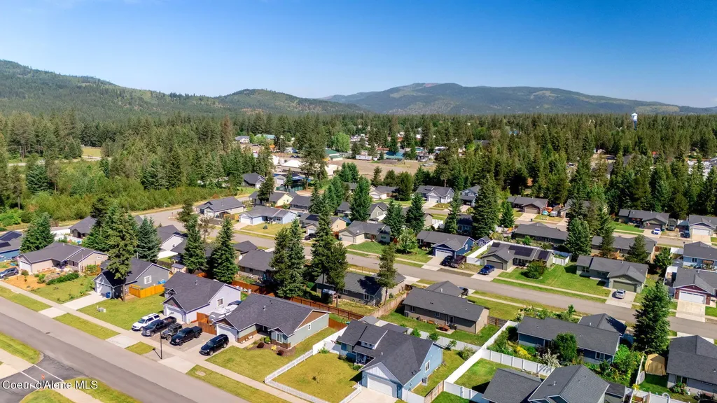 5802 W Joss Lane Spirit Lake ID 83869