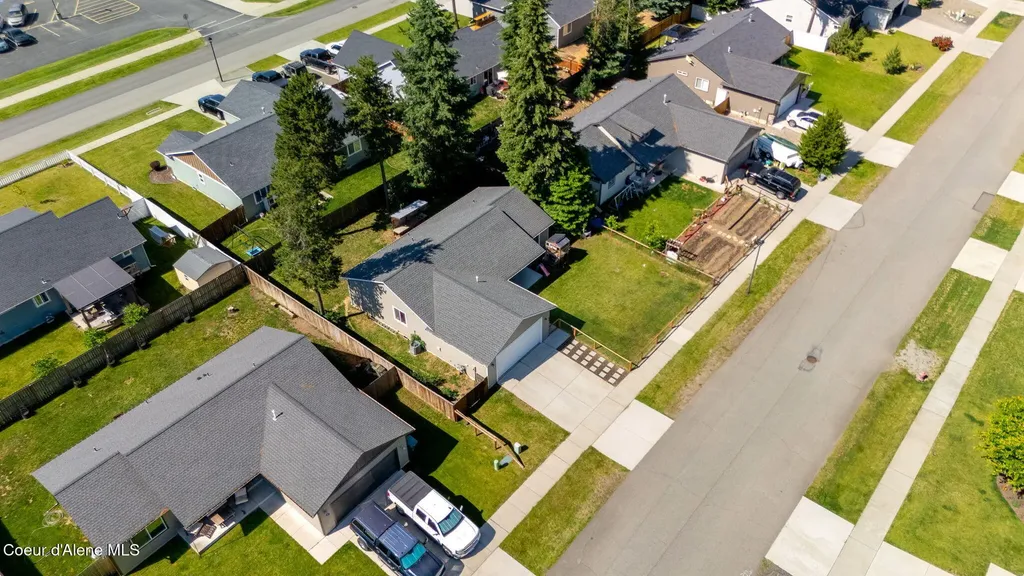 5802 W Joss Lane Spirit Lake ID 83869