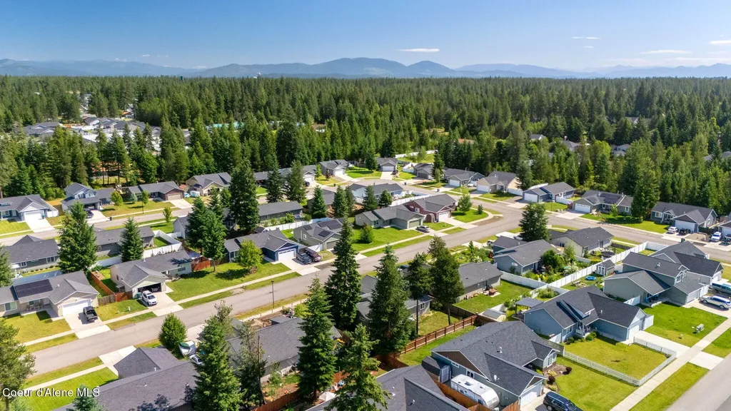 5802 W Joss Lane Spirit Lake ID 83869