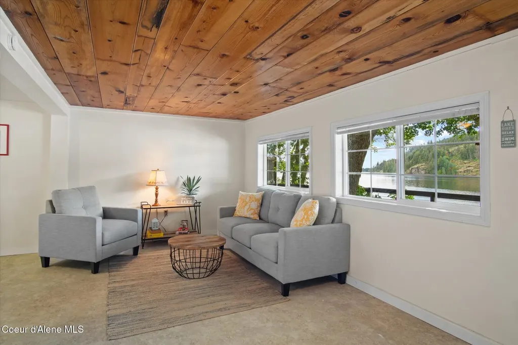 5860 W Freeman Road Rathdrum ID 83858
